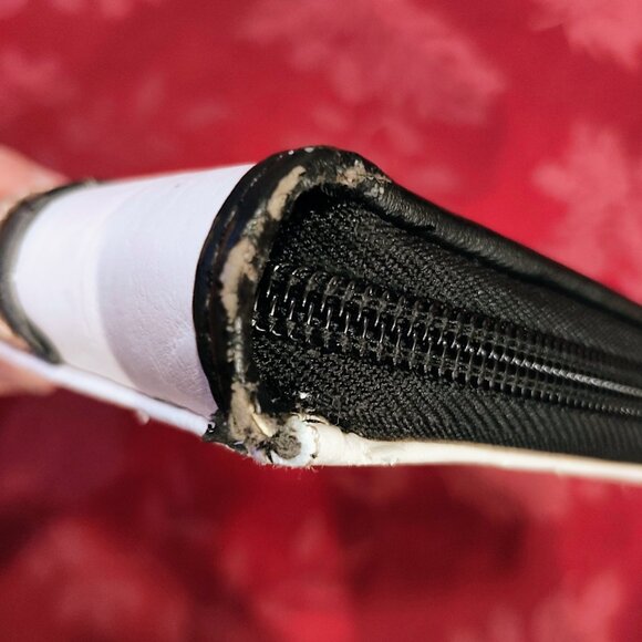 Laura Jones Zip Around Large Wallet, Used - Picture 10 of 15